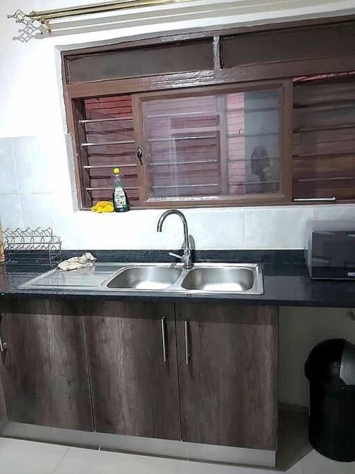 Spacious Zamtel Flat Lusaka Esterno foto