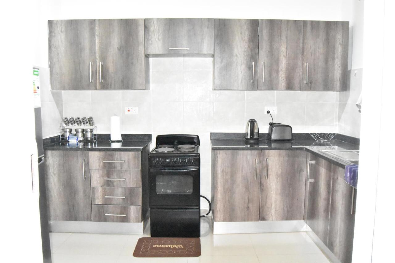 Spacious Zamtel Flat Lusaka Esterno foto