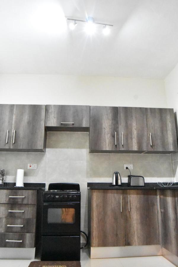 Spacious Zamtel Flat Lusaka Esterno foto